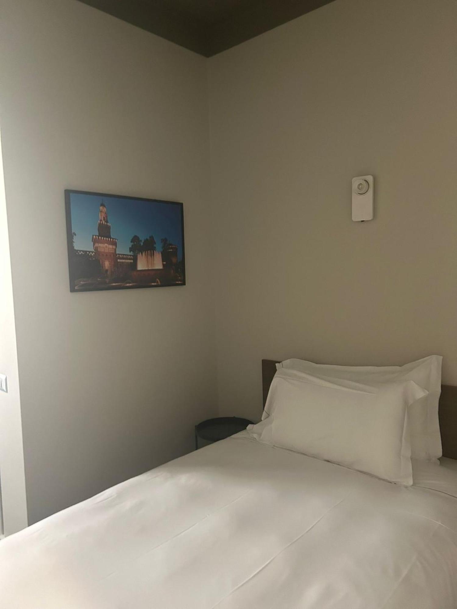 Hotel 22 Marzo Мілан Екстер'єр фото